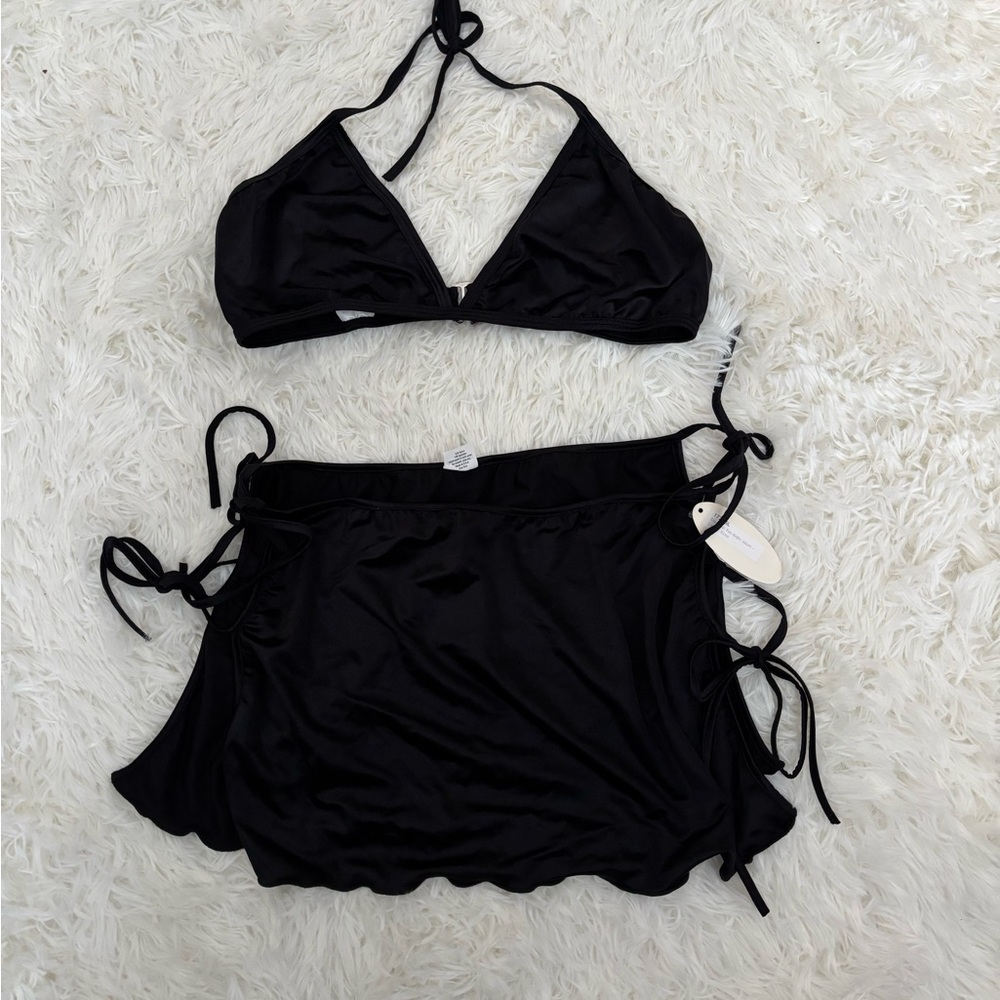 BodyZone Bikini Top and Side Tie Skirt (NWT) Set